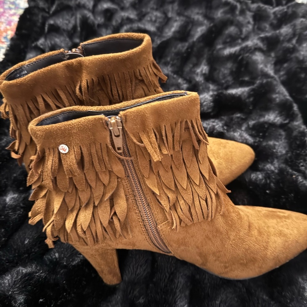 Comfortview Tan Fringed Heeled Boots
